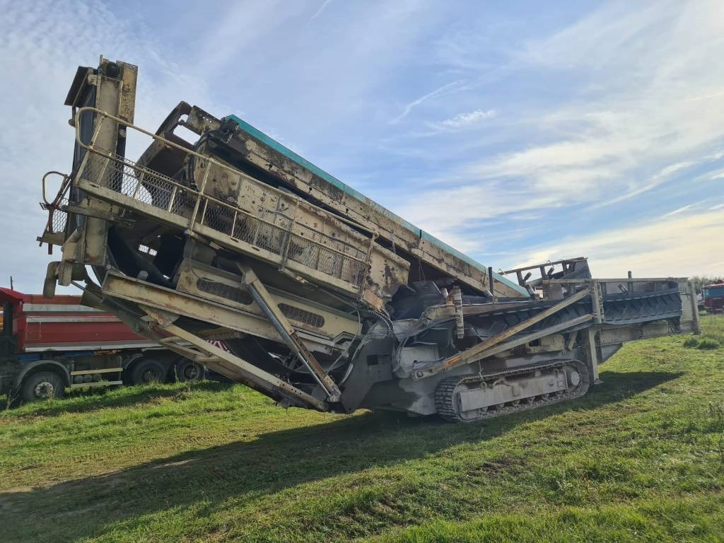 Terex Finlay 683 SUPERTRAK - Screener: picture 4 Terex Finlay 683 SUPERTRAK - Screener: picture 4