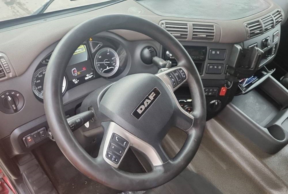 DAF CF 410 - Tractor unit: picture 5 DAF CF 410 - Tractor unit: picture 5