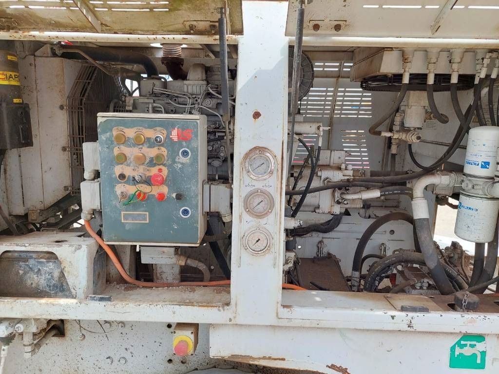 Utranazz SCH60C - Stationary concrete pump: picture 5 Utranazz SCH60C - Stationary concrete pump: picture 5