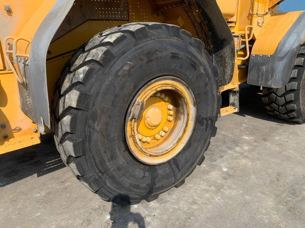 Volvo L 110 E - Wheel loader: picture 5 Volvo L 110 E - Wheel loader: picture 5