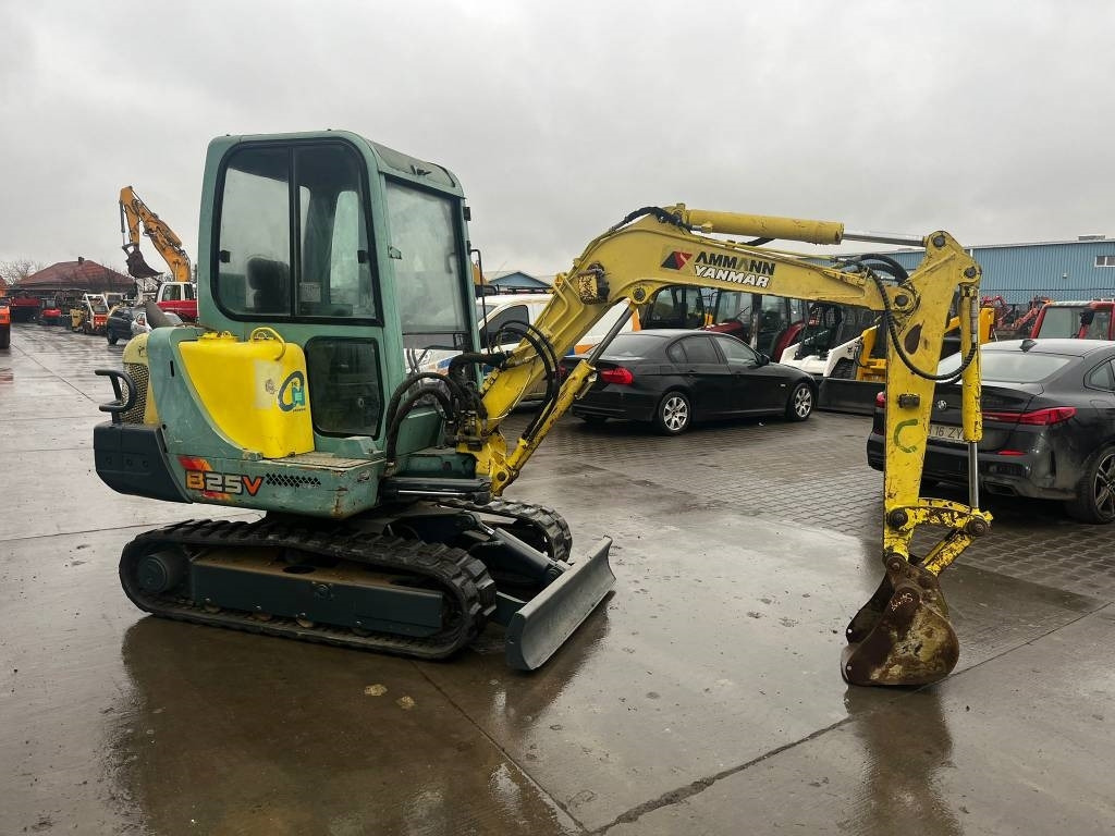 Yanmar B 25 V - Mini excavator: picture 4 Yanmar B 25 V - Mini excavator: picture 4