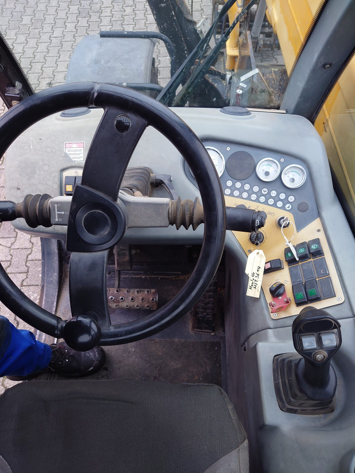 Haulotte HTL 3614 - Telescopic handler: picture 4 Haulotte HTL 3614 - Telescopic handler: picture 4