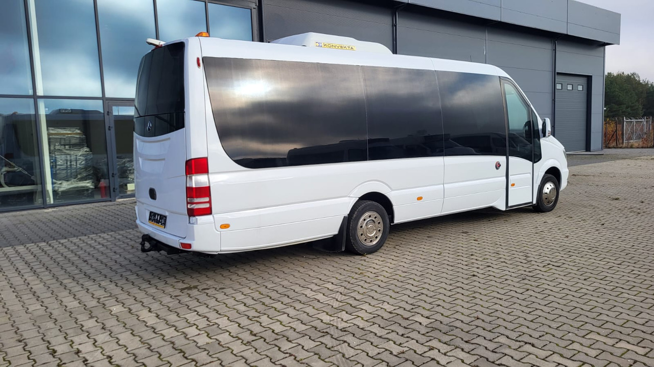 Coach Mercedes-Benz Sprinter 519 CDI 24 seats: picture 14