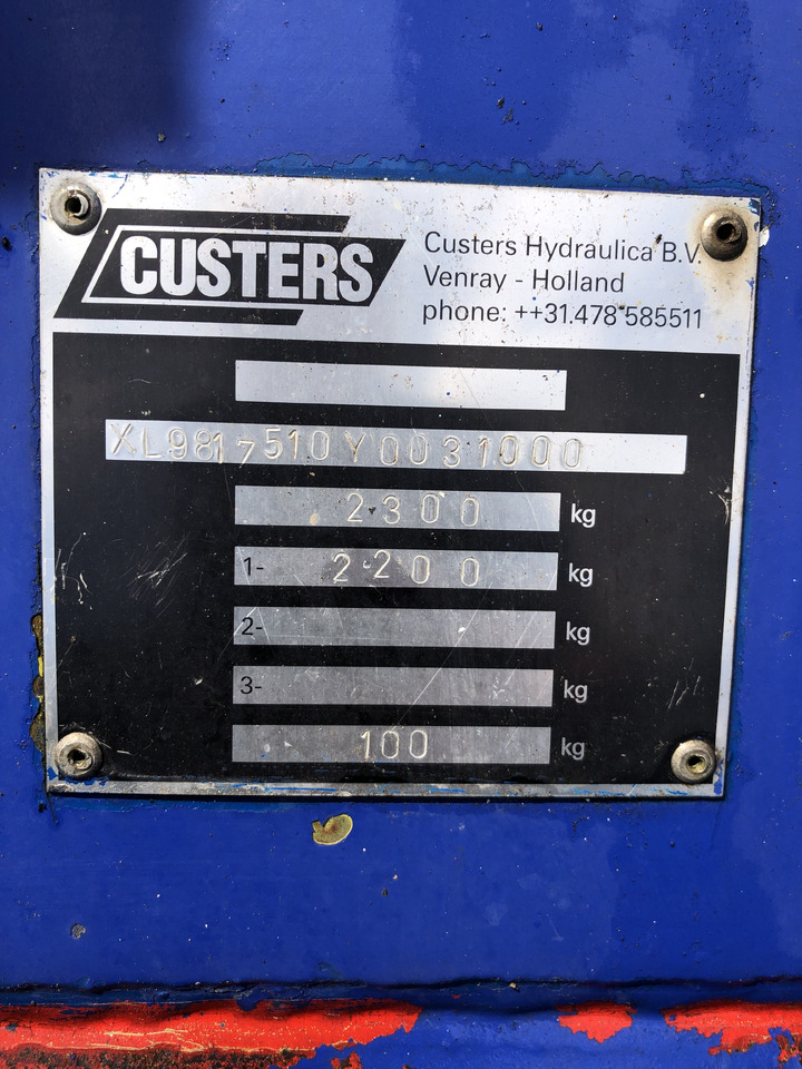 Custer R17EHS 2002 230V trailer mounted platform R17 - Trailer mounted boom lift: picture 4 Custer R17EHS 2002 230V trailer mounted platform R17 - Trailer mounted boom lift: picture 4