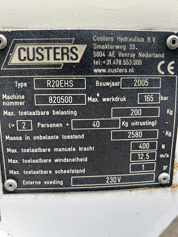 Custers R20EHS R20 2005 trailer mounted platform R20 - Trailer mounted boom lift: picture 5 Custers R20EHS R20 2005 trailer mounted platform R20 - Trailer mounted boom lift: picture 5