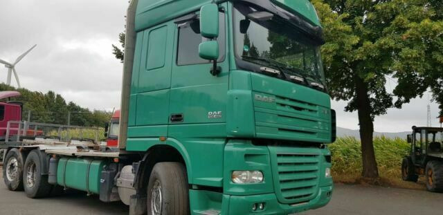 DAF XF105-460Super Spacs Cap G.Haus/Hoch Retarder - Cab chassis truck: picture 2 DAF XF105-460Super Spacs Cap G.Haus/Hoch Retarder - Cab chassis truck: picture 2