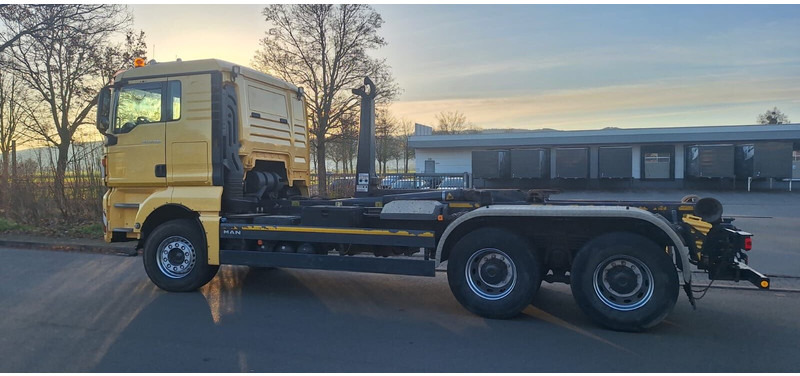 MAN 26.480 TGX - Hook lift truck: picture 4 MAN 26.480 TGX - Hook lift truck: picture 4