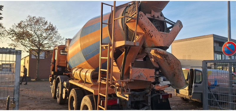 MAN F14 - Concrete mixer truck: picture 4 MAN F14 - Concrete mixer truck: picture 4