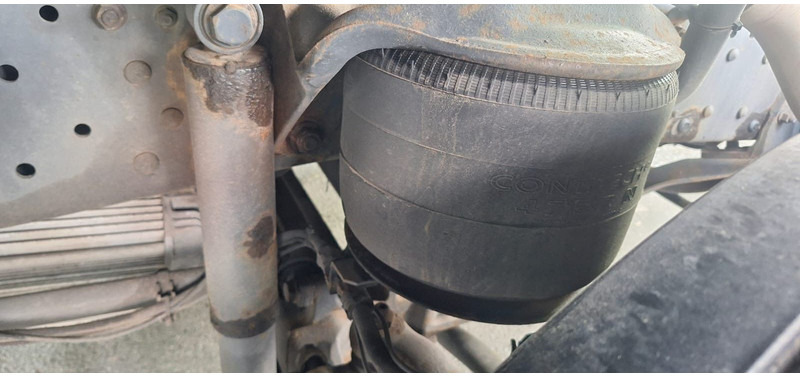 Cab chassis truck Mercedes-Benz 1833 2 Achser für BDF mit LBW: picture 12