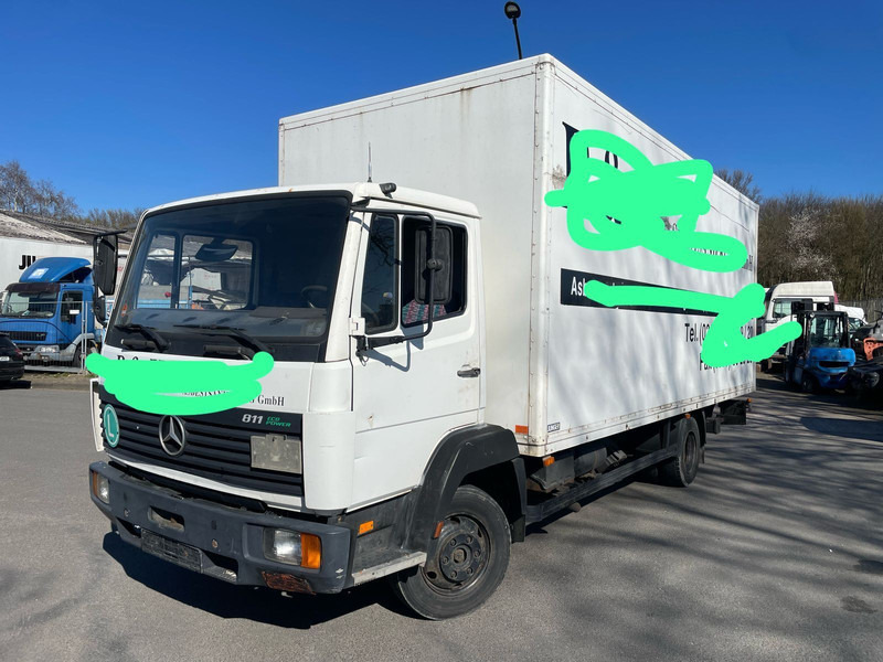 Mercedes-Benz 811 Koffer Blatt/Blatt Gefedert - Box truck: picture 1 Mercedes-Benz 811 Koffer Blatt/Blatt Gefedert - Box truck: picture 1