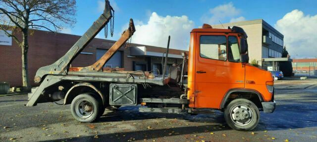Mercedes-Benz 818D Absetzkipper/Meiller Euro:4 1-Hand - Skip loader truck: picture 5 Mercedes-Benz 818D Absetzkipper/Meiller Euro:4 1-Hand - Skip loader truck: picture 5