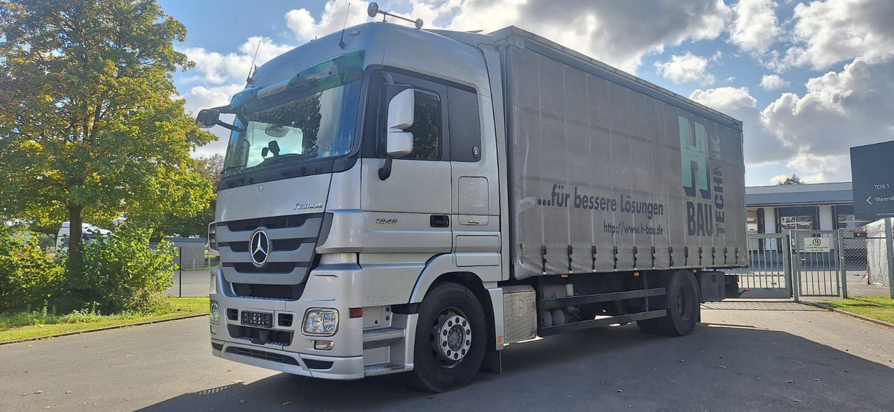 Mercedes-Benz Actros 1846 Plane/Spr. 6-Zyl. 2-Achser - Curtainsider truck: picture 1 Mercedes-Benz Actros 1846 Plane/Spr. 6-Zyl. 2-Achser - Curtainsider truck: picture 1