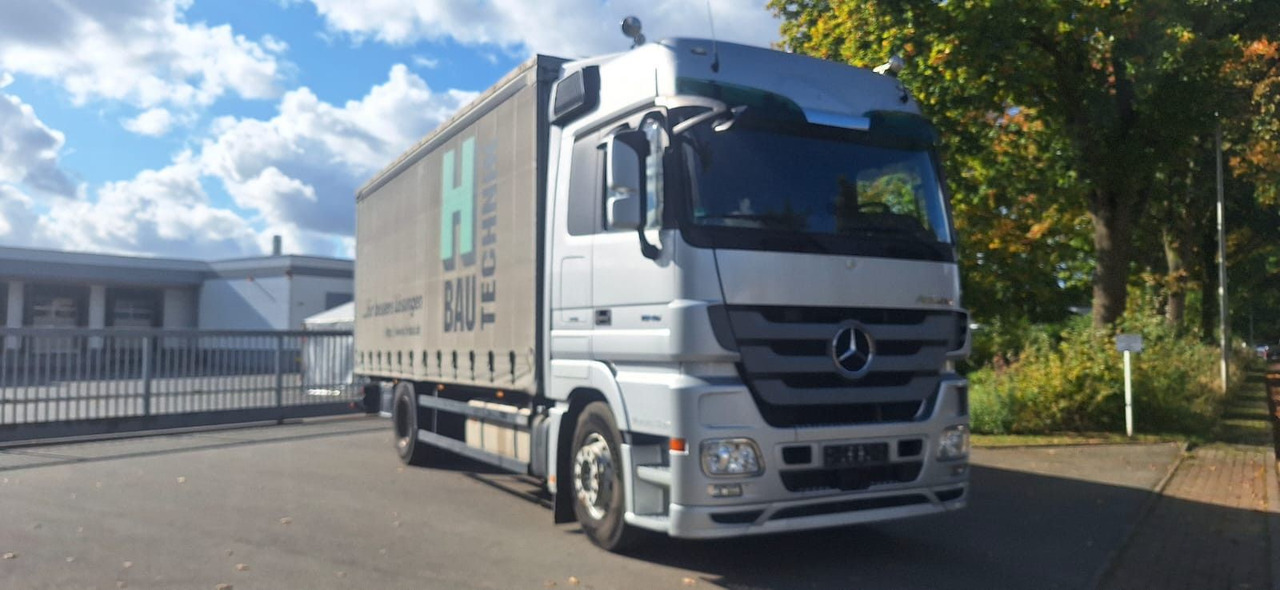 Mercedes-Benz Actros 1846 Plane/Spr. 6-Zyl. 2-Achser - Curtainsider truck: picture 2 Mercedes-Benz Actros 1846 Plane/Spr. 6-Zyl. 2-Achser - Curtainsider truck: picture 2