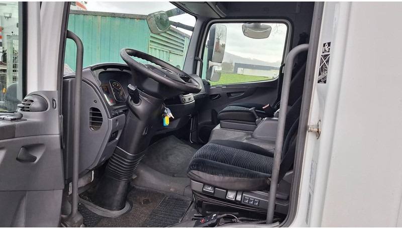 Mercedes-Benz Atego 818 Koffer - Box truck: picture 5 Mercedes-Benz Atego 818 Koffer - Box truck: picture 5