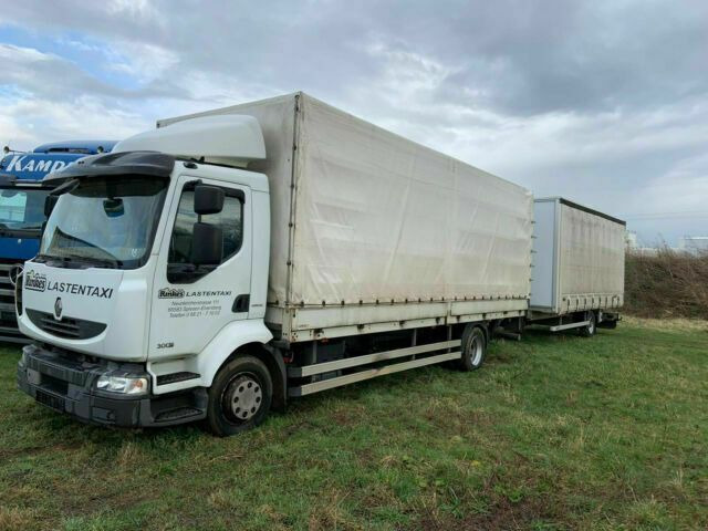 Renault 44A - Curtainsider truck: picture 5 Renault 44A - Curtainsider truck: picture 5