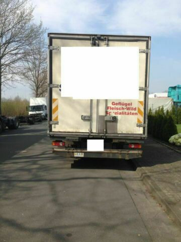 Renault Midlum 220 Tiefkühlkoffer Thermoking Diesel+Stro - Refrigerator truck: picture 4 Renault Midlum 220 Tiefkühlkoffer Thermoking Diesel+Stro - Refrigerator truck: picture 4