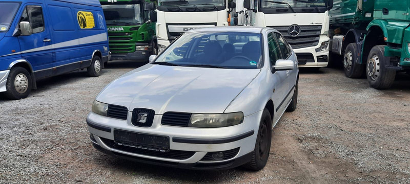 SEAT Toledo Signo 1,8 20V Autom - Car: picture 2 SEAT Toledo Signo 1,8 20V Autom - Car: picture 2