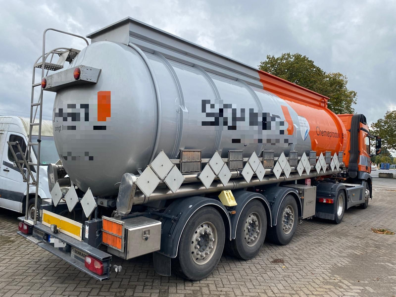 Schrader Chemie 7-Kammer - Tank semi-trailer: picture 2 Schrader Chemie 7-Kammer - Tank semi-trailer: picture 2