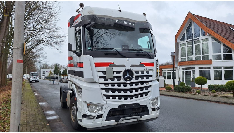 Mercedes-Benz 1845 Arocs 4x4 HD 1-Hand - Tractor unit: picture 2 Mercedes-Benz 1845 Arocs 4x4 HD 1-Hand - Tractor unit: picture 2