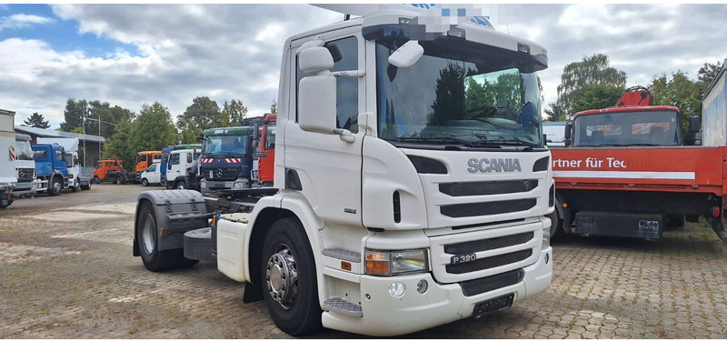 Scania P320 - Tractor unit: picture 3 Scania P320 - Tractor unit: picture 3