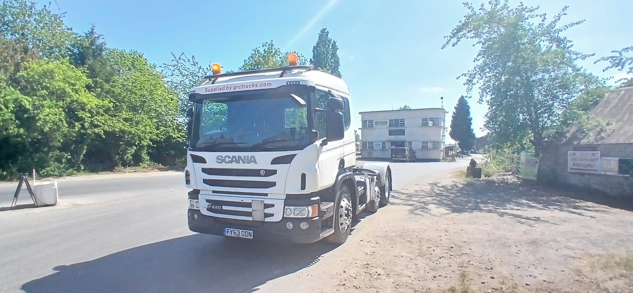 2013 Scania P440 Tractor Unit PDE Engine - Tractor unit: picture 3 2013 Scania P440 Tractor Unit PDE Engine - Tractor unit: picture 3