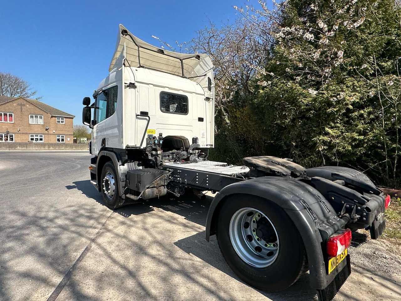 Tractor unit 2016 Scania P360 Tractor Unit: picture 12