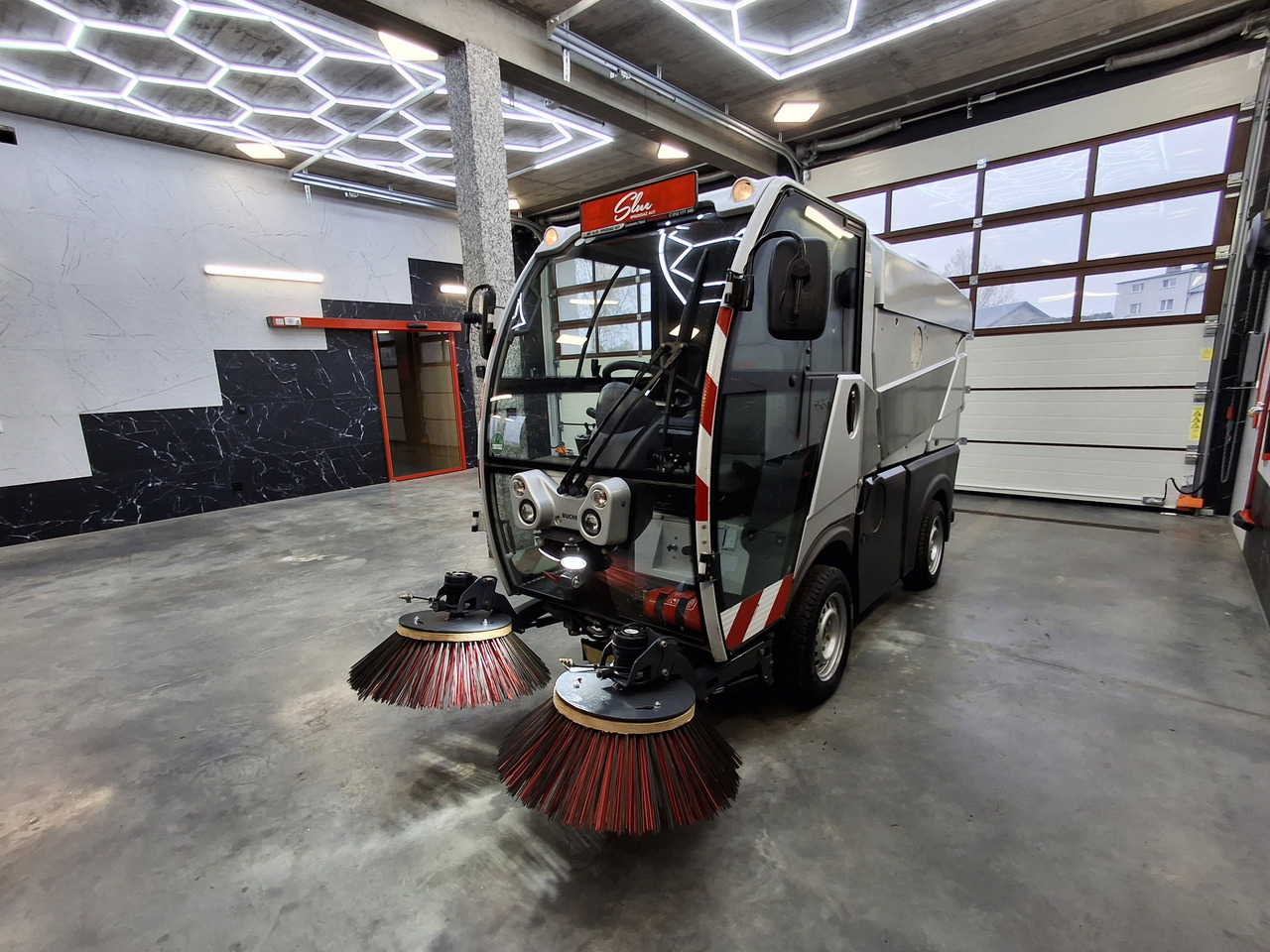 Bucher CityCat 1000 Zamiatarka Kehrmaschine PM10 - Road sweeper: picture 2 Bucher CityCat 1000 Zamiatarka Kehrmaschine PM10 - Road sweeper: picture 2