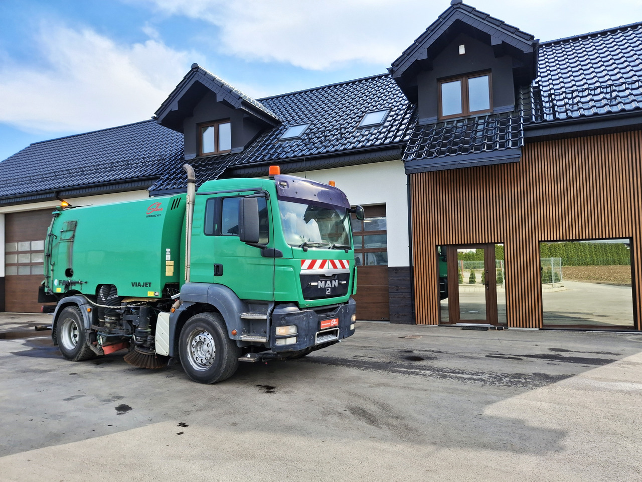 MAN TGS 18.320 FAUN Zamiatarka Kehrmaschine EUnited PM10 - Road sweeper: picture 1 MAN TGS 18.320 FAUN Zamiatarka Kehrmaschine EUnited PM10 - Road sweeper: picture 1