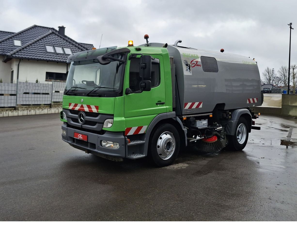 Mercedes-Benz Atego 1524 Zamiatarka Kehrmaschine BUCHER 2 Motoren - Road sweeper: picture 2 Mercedes-Benz Atego 1524 Zamiatarka Kehrmaschine BUCHER 2 Motoren - Road sweeper: picture 2