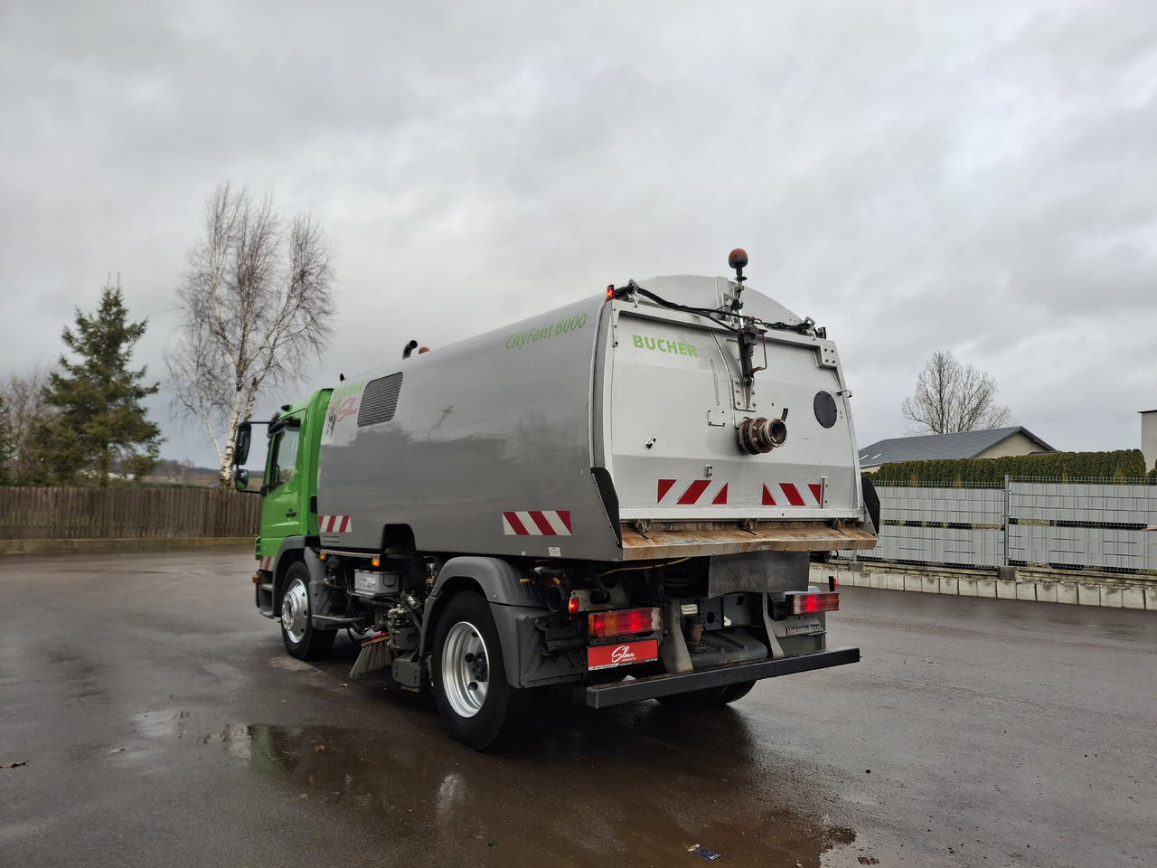 Mercedes-Benz Atego 1524 Zamiatarka Kehrmaschine BUCHER 2 Motoren - Road sweeper: picture 3 Mercedes-Benz Atego 1524 Zamiatarka Kehrmaschine BUCHER 2 Motoren - Road sweeper: picture 3
