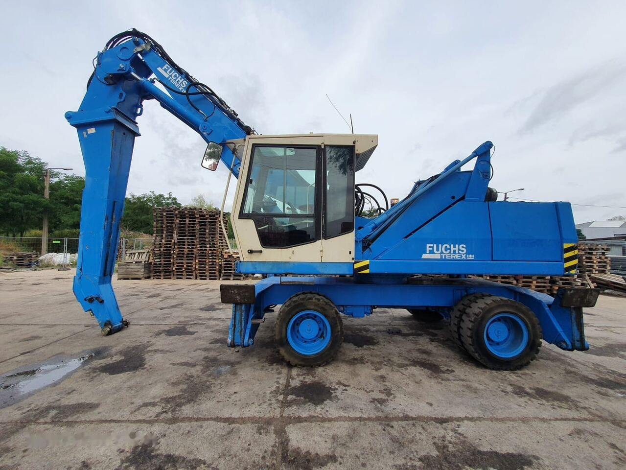 Fuchs MHL 340C FQC Generator - Waste/ Industry handler: picture 1 Fuchs MHL 340C FQC Generator - Waste/ Industry handler: picture 1