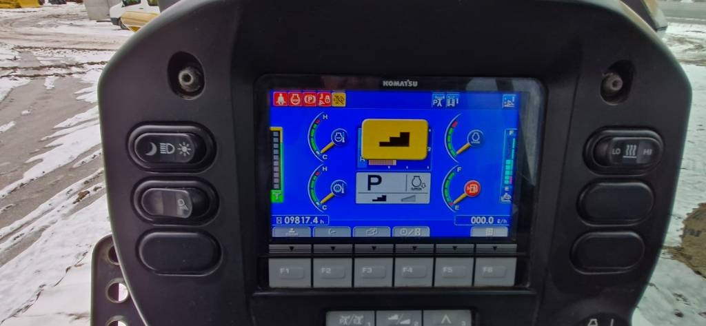Bulldozer Komatsu D 61 PX -24: picture 11