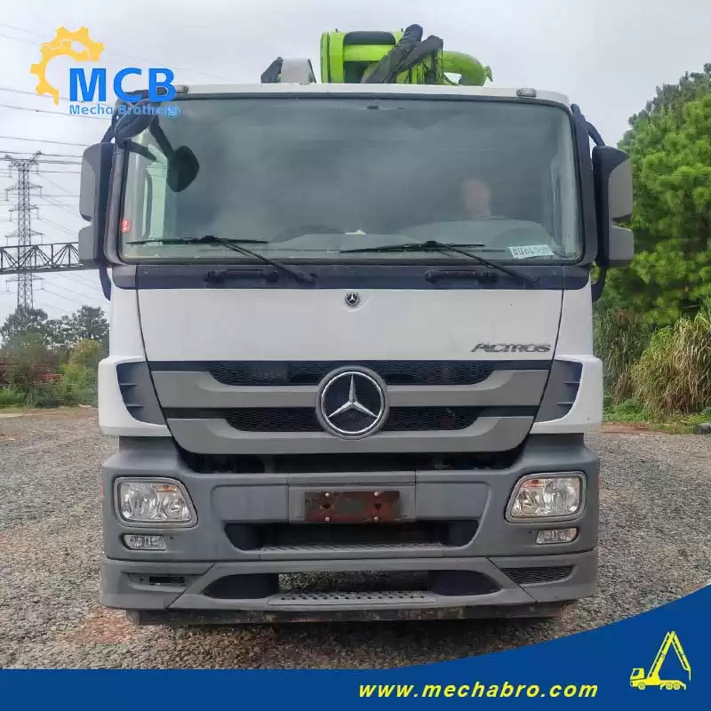 ZOOMLION ZLJ5440THBBE - Concrete pump truck: picture 1 ZOOMLION ZLJ5440THBBE - Concrete pump truck: picture 1