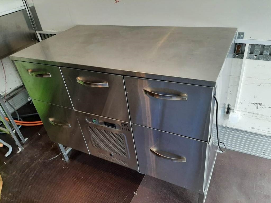 Box truck DAF FA 45.180 4X2 KITCHEN: picture 14
