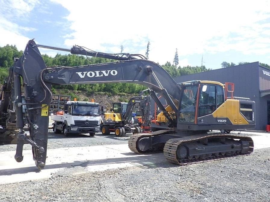 Volvo EC 300 E - Crawler excavator: picture 1 Volvo EC 300 E - Crawler excavator: picture 1