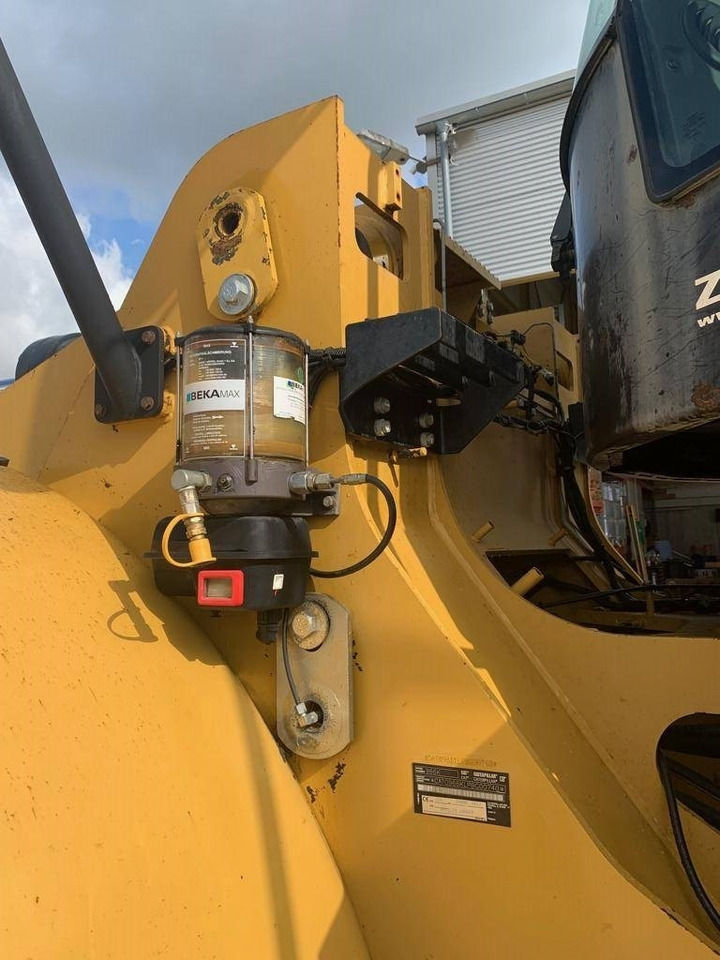 Wheel loader CAT 966 K: picture 9