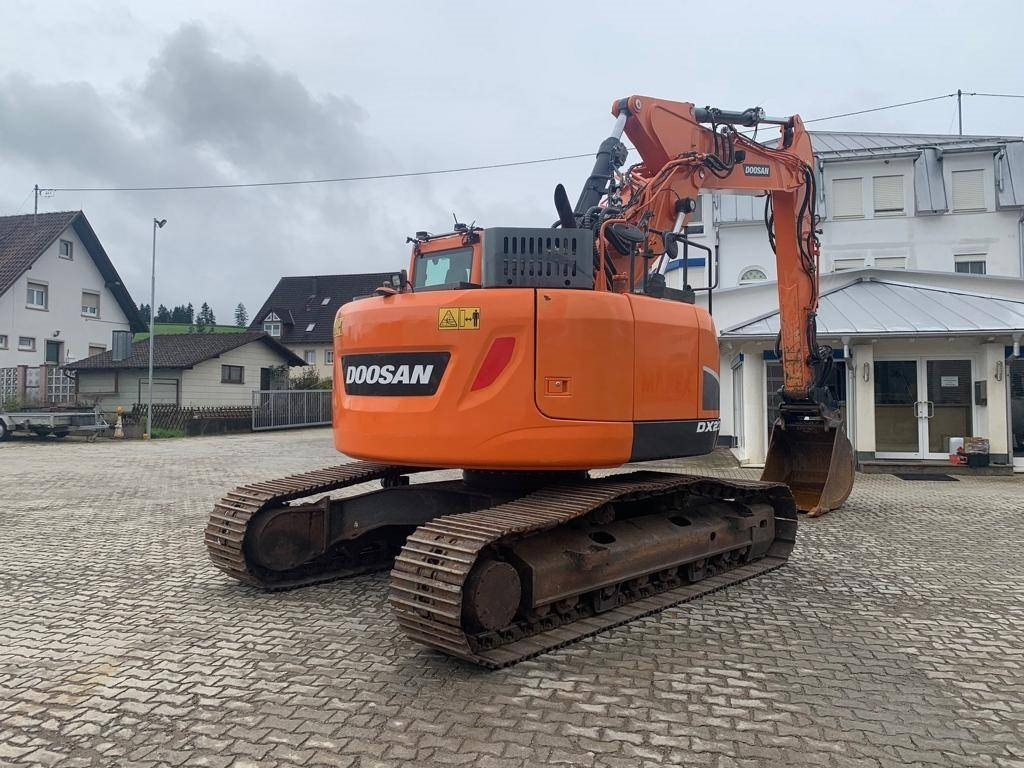 Doosan DX 235 LCR-5 - Crawler excavator: picture 5 Doosan DX 235 LCR-5 - Crawler excavator: picture 5