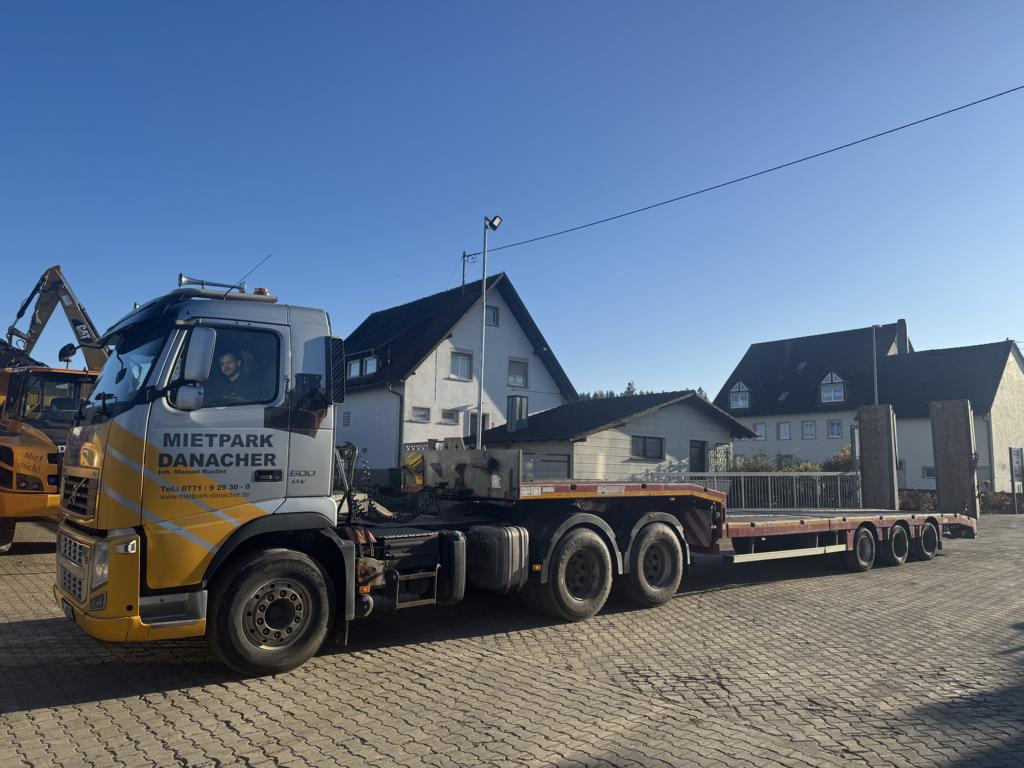 VOLVO FH500EV with Faymonville F-S43-1A1Y - Tractor unit: picture 1 VOLVO FH500EV with Faymonville F-S43-1A1Y - Tractor unit: picture 1