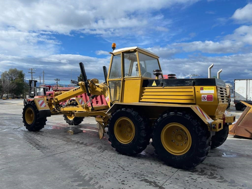 Grader Faun F185C: picture 10