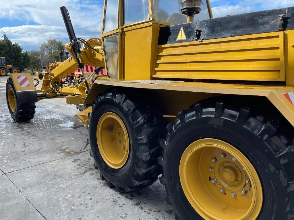 Grader Faun F185C: picture 35