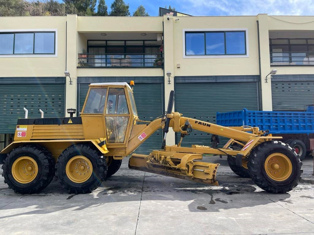 Grader Faun F185C: picture 11