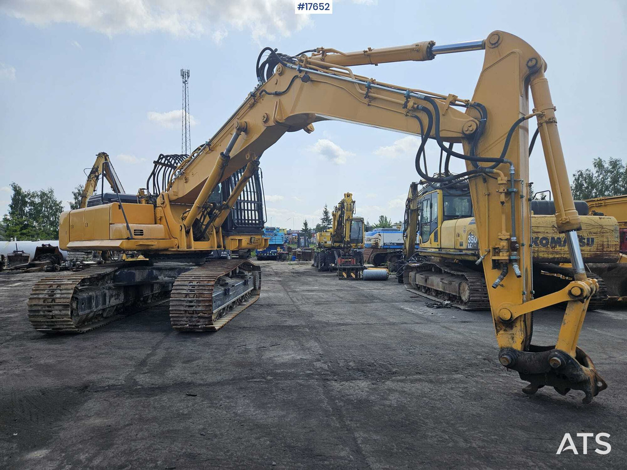 2001 Komatsu 380 - Crawler excavator: picture 2 2001 Komatsu 380 - Crawler excavator: picture 2