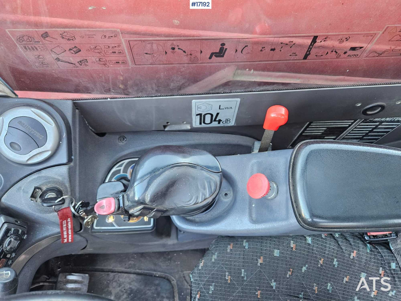 Telescopic handler Telehandler Manitou MLT 960 (2015): picture 16