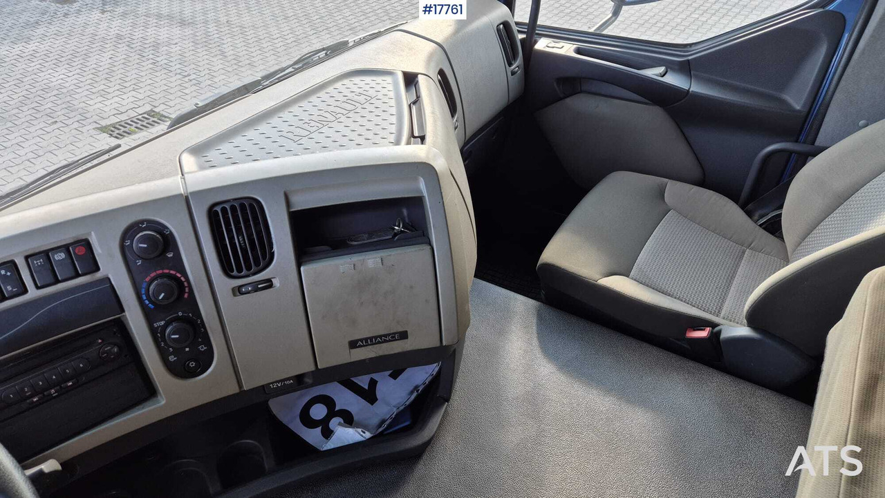 Leasing of  Tractor unit RENAULT PREMIUM 460 (2011) Tractor unit RENAULT PREMIUM 460 (2011): picture 17