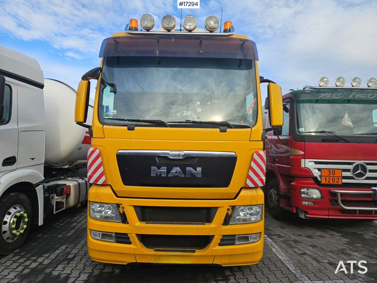Truck tractor MAN XXL TGX 41.540 (2013) - Tractor unit: picture 2 Truck tractor MAN XXL TGX 41.540 (2013) - Tractor unit: picture 2