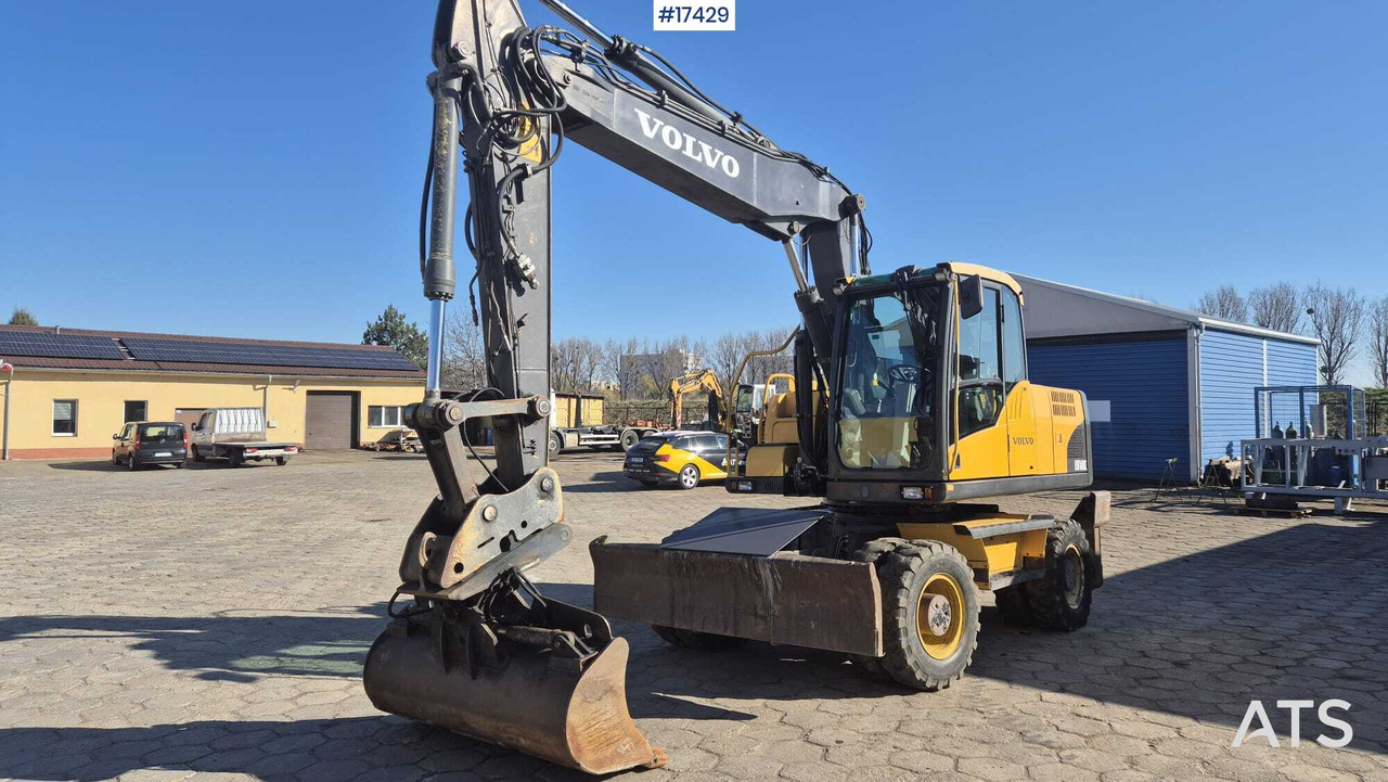 Wheel Excavator VOLVO EW160C (2010) - Wheel excavator: picture 1 Wheel Excavator VOLVO EW160C (2010) - Wheel excavator: picture 1