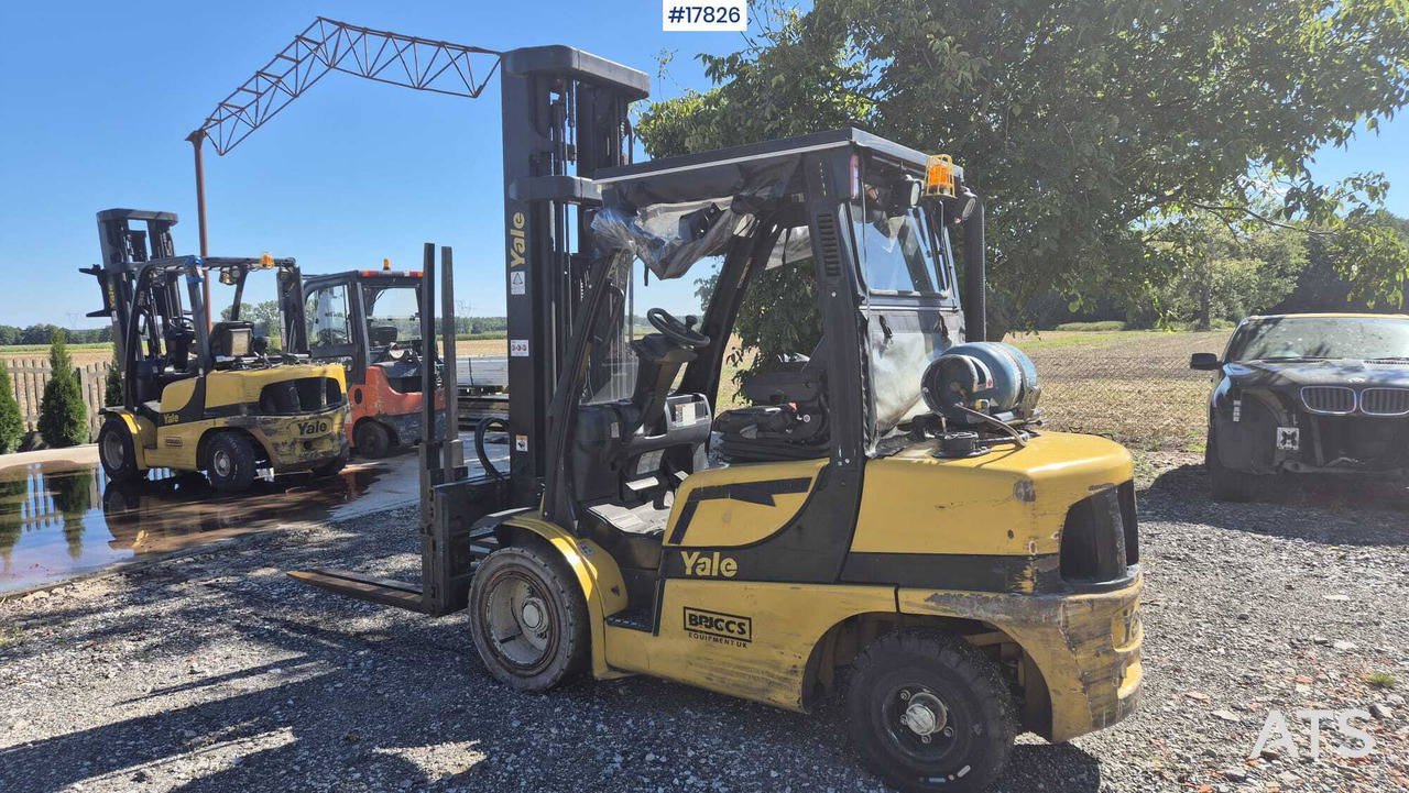 LPG forklift YALE GLP35VX Forklift (2017): picture 8