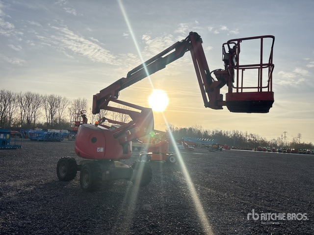 2012 Haulotte HA16SPX 4WD Diesel Articulating Boom Lift - Articulated boom: picture 4 2012 Haulotte HA16SPX 4WD Diesel Articulating Boom Lift - Articulated boom: picture 4