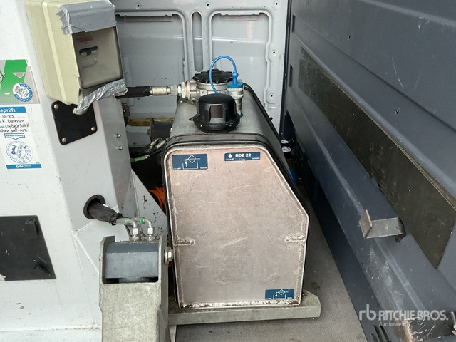 2013 Mercedes-Benz 2013 Danilift P130V on 4x2 Boom Truck - Truck mounted aerial platform: picture 5 2013 Mercedes-Benz 2013 Danilift P130V on 4x2 Boom Truck - Truck mounted aerial platform: picture 5