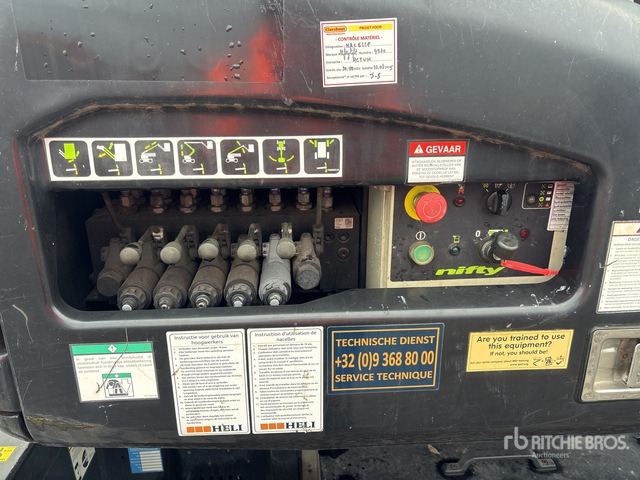 2016 Nifty-Lift HR17 4WD Hybrid Articulating Boom Lift - Articulated boom: picture 5 2016 Nifty-Lift HR17 4WD Hybrid Articulating Boom Lift - Articulated boom: picture 5